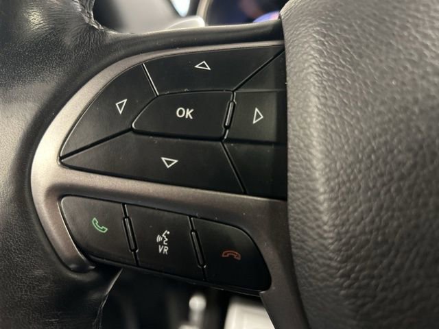 Used 2020 Jeep Grand Cherokee Limited X image 24