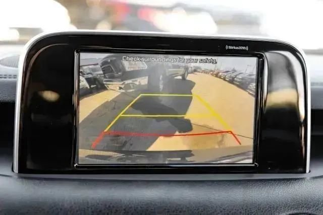 Used 2021 Kia Stinger GT-Line RWD image 23