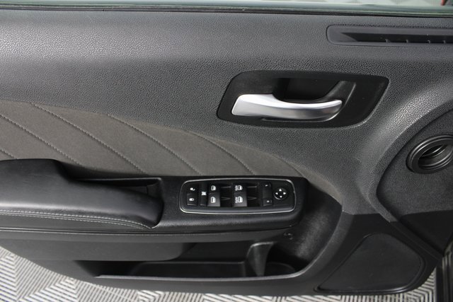 Used 2020 Dodge Charger SXT w/ Blacktop Package image 13