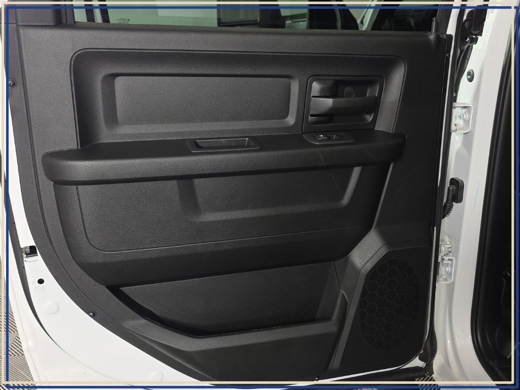 New 2026 RAM 2500 Tradesman AWD/4WD image 27