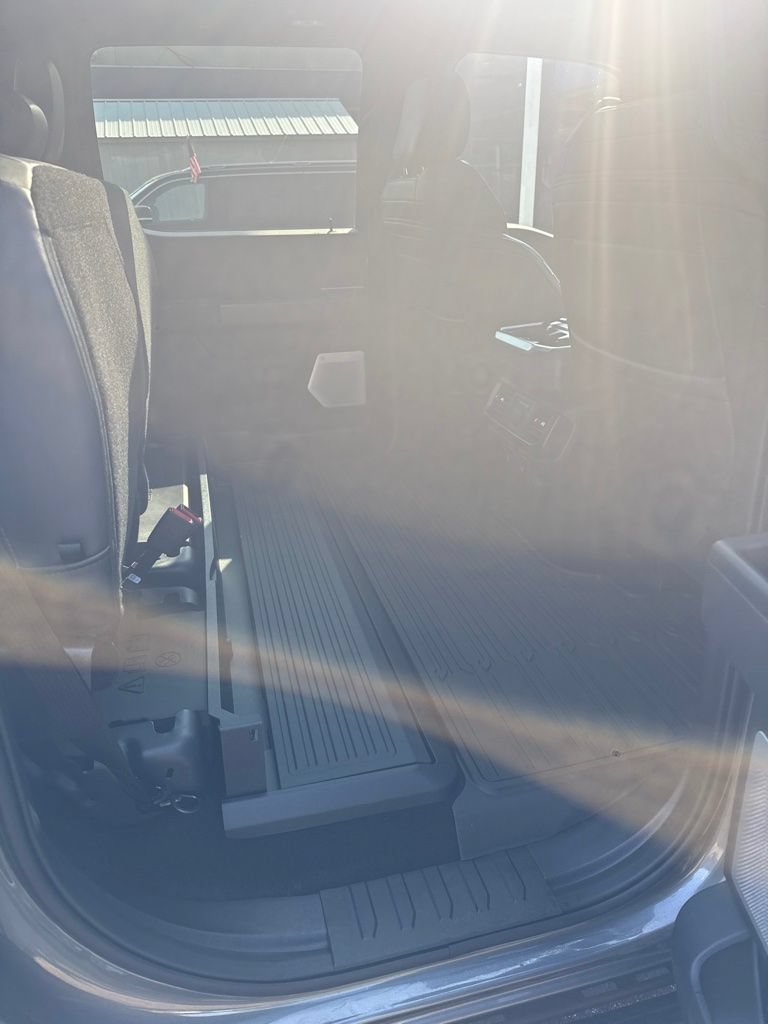 Used 2025 Ford F150 Raptor AWD/4WD image 8