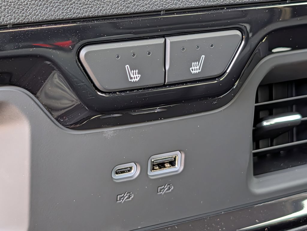 New 2026 GMC Sierra 2500 AT4X AWD/4WD image 39