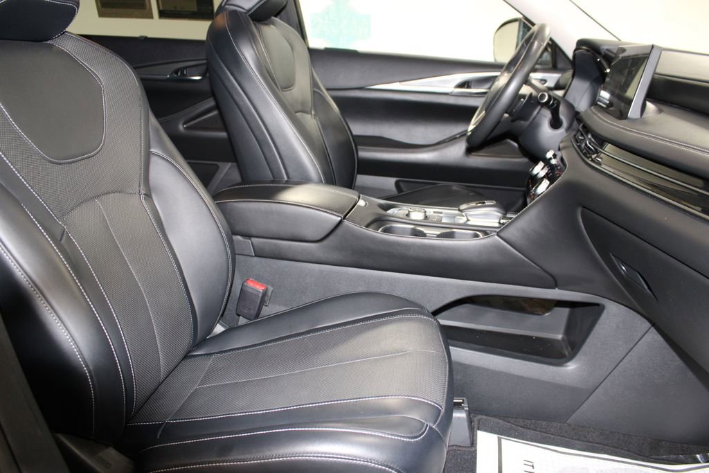 Used 2023 INFINITI QX60 Luxe FWD image 26