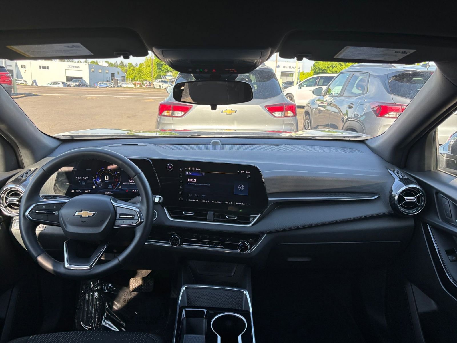 Used 2025 Chevrolet Equinox LT AWD/4WD image 34
