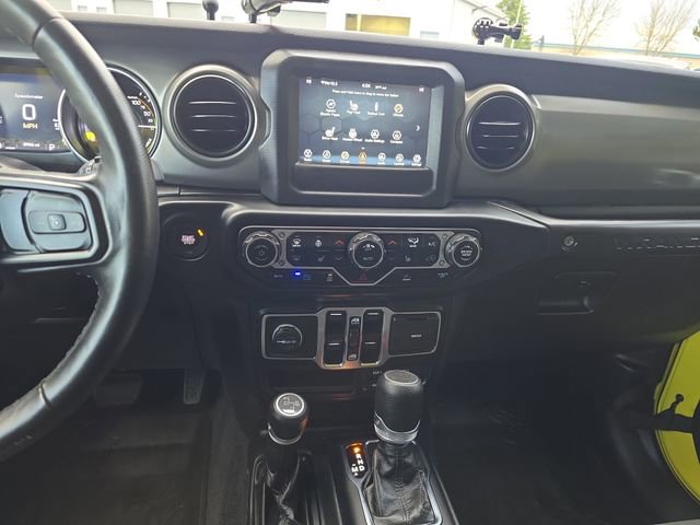 Used 2023 Jeep Wrangler Unlimited w/ Cold Weather Group image 21