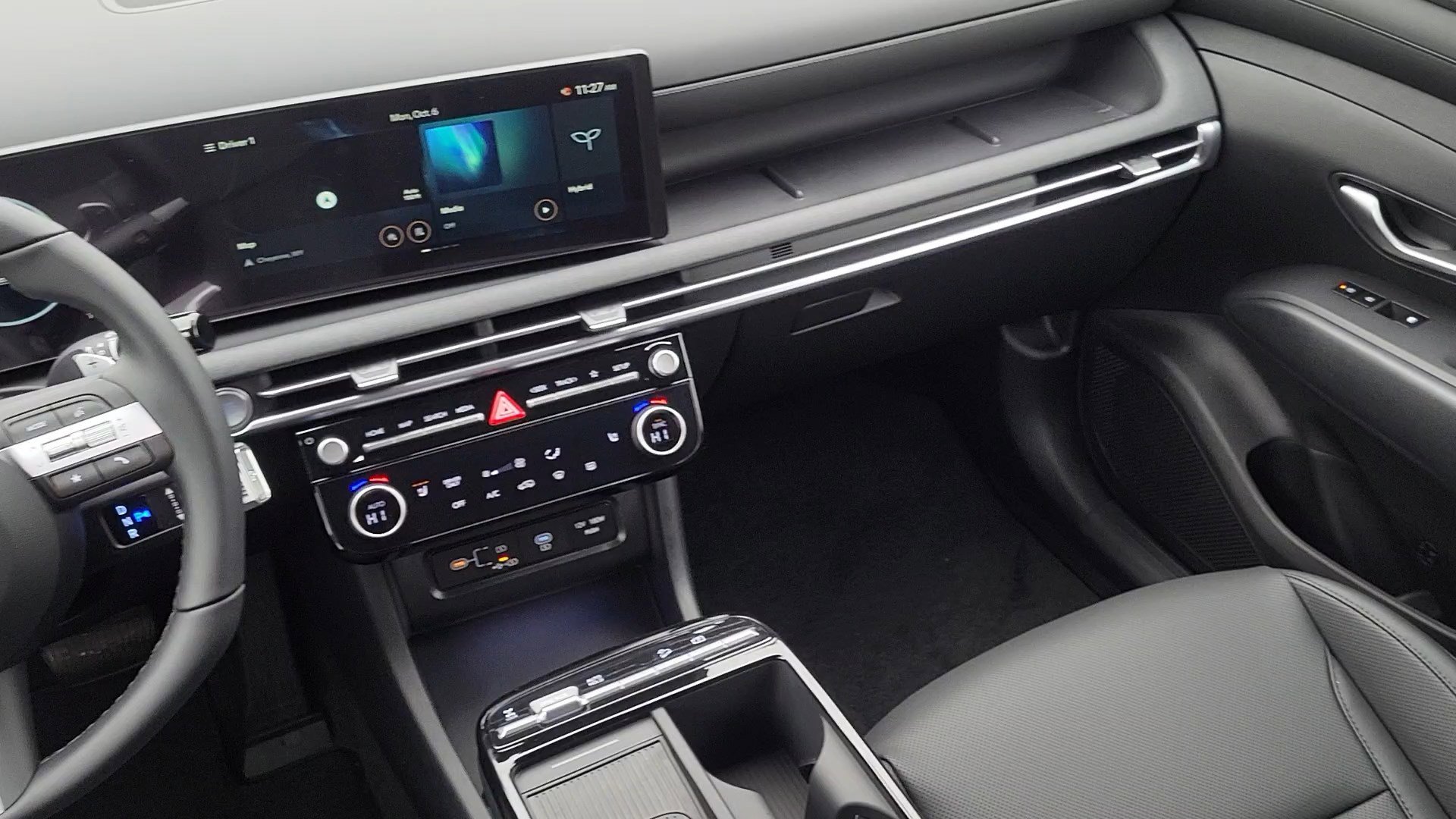 New 2025 Hyundai Tucson SEL image 8