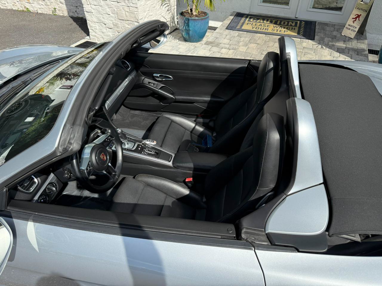 Used 2017 Porsche 718 Boxster S RWD image 8