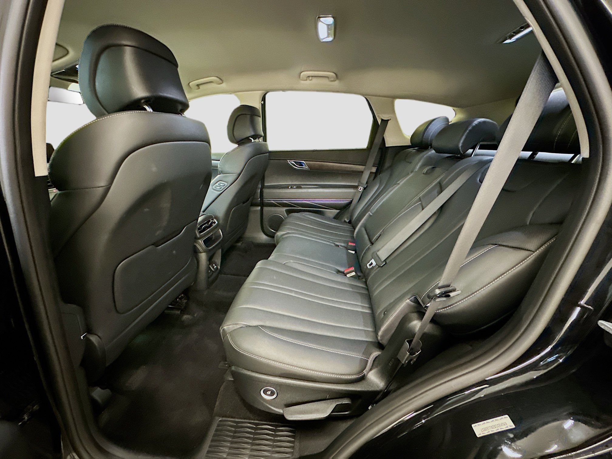 Used 2024 Genesis GV80 2.5T image 29