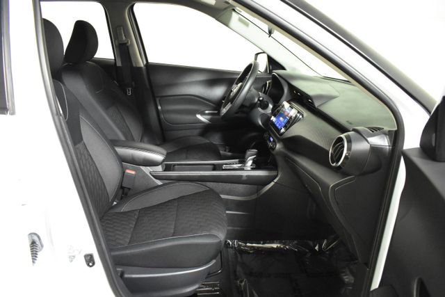 Used 2021 Nissan Kicks SV FWD image 33