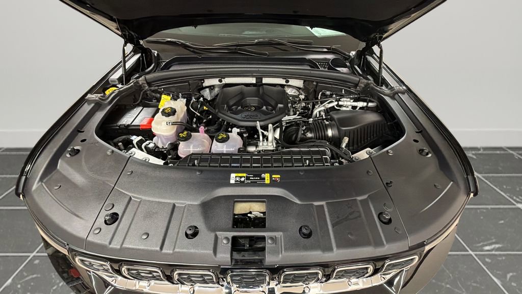 Used 2025 Jeep Grand Cherokee Limited 4xe image 26