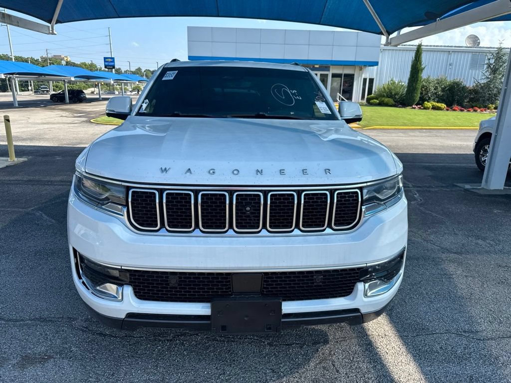 Used 2022 Jeep Wagoneer Series I w/ Convenience Group I AWD/4WD image 2