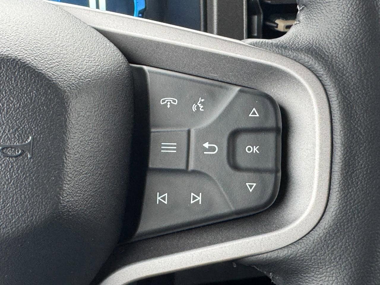 New 2025 Ford Bronco Badlands image 13