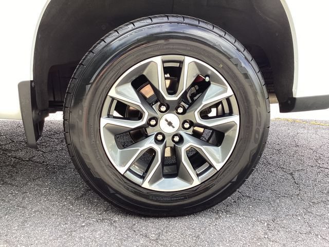 Used 2023 Chevrolet Silverado 1500 RST AWD/4WD image 21