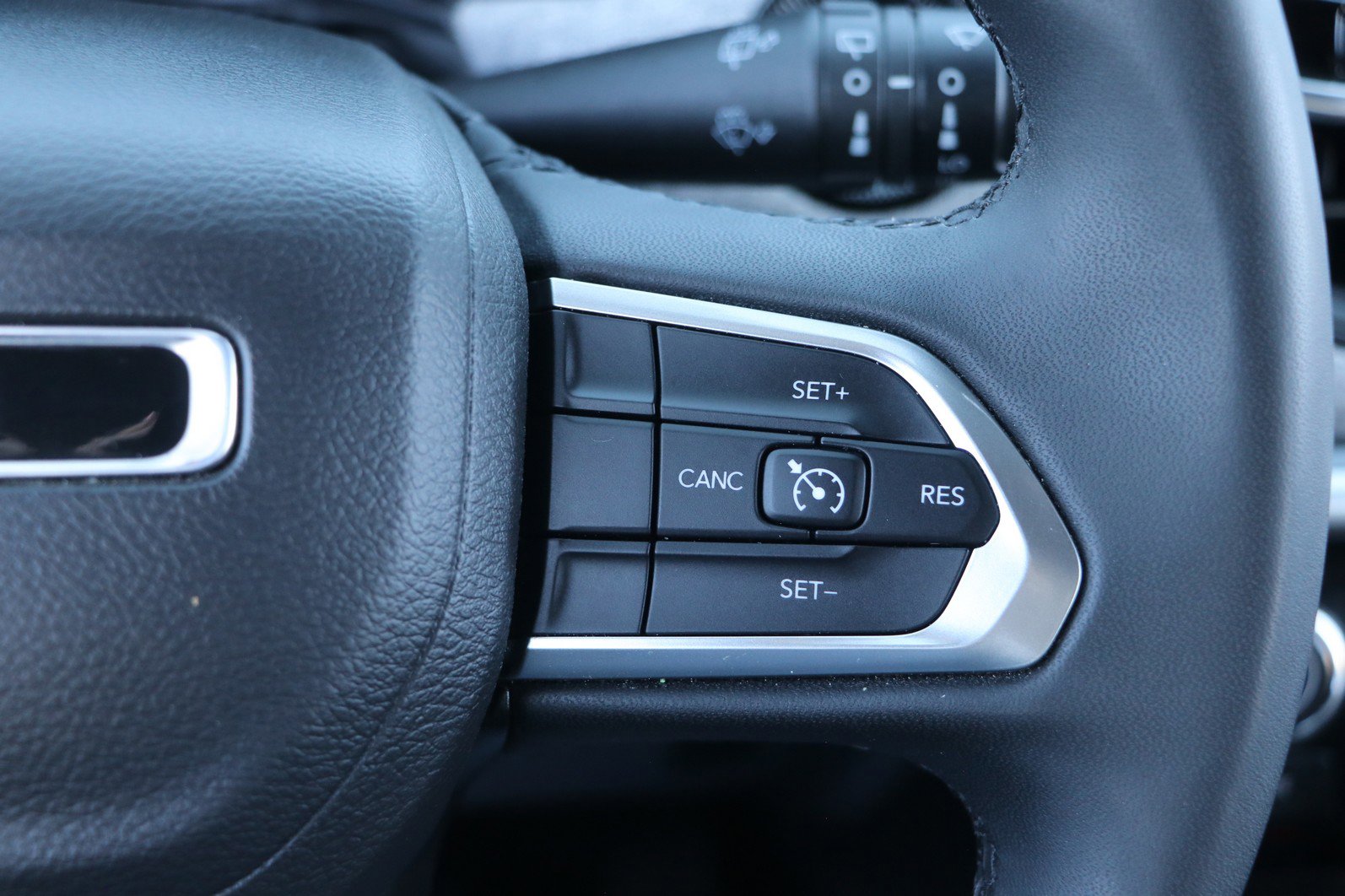 Used 2024 Jeep Compass Latitude image 19