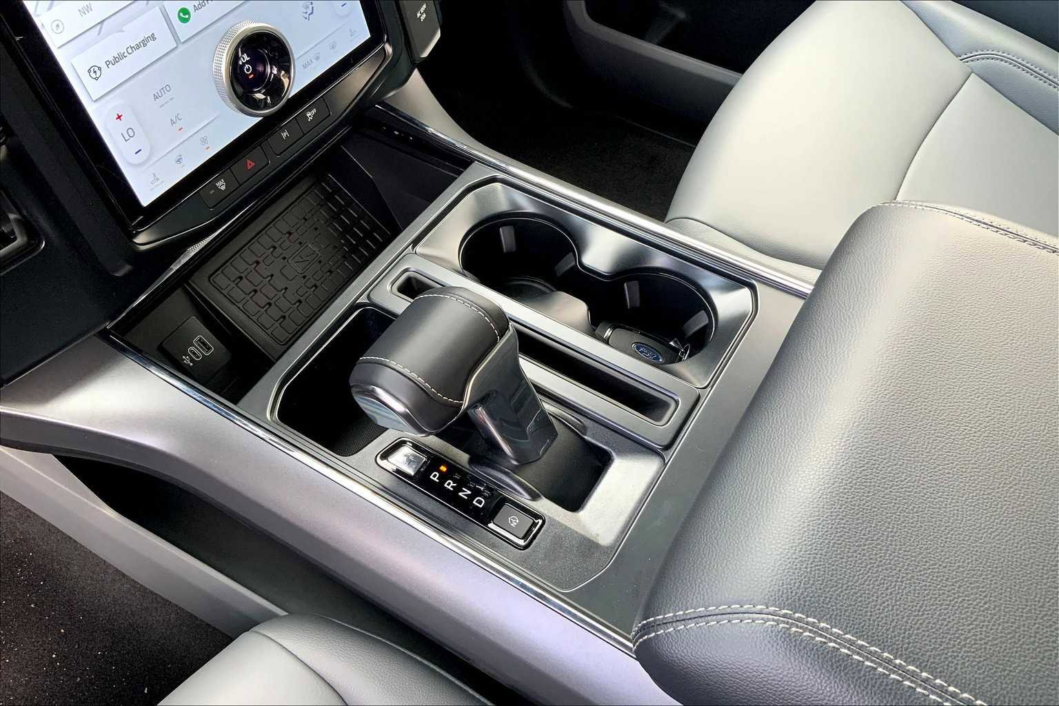 New 2025 Ford F150 Lightning Flash image 5