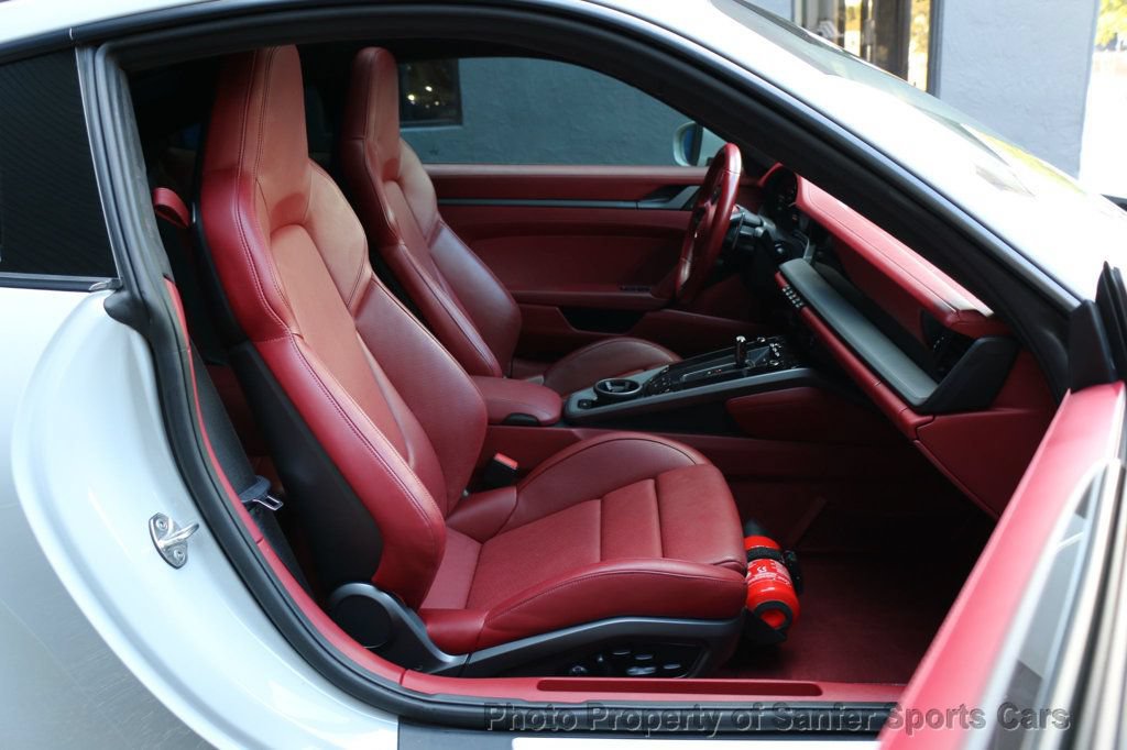 Used 2022 Porsche 911 Carrera 4S AWD/4WD image 26