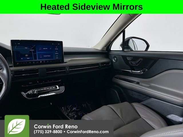 Used 2023 Lincoln Corsair Reserve w/ Equipment Group 202A image 24