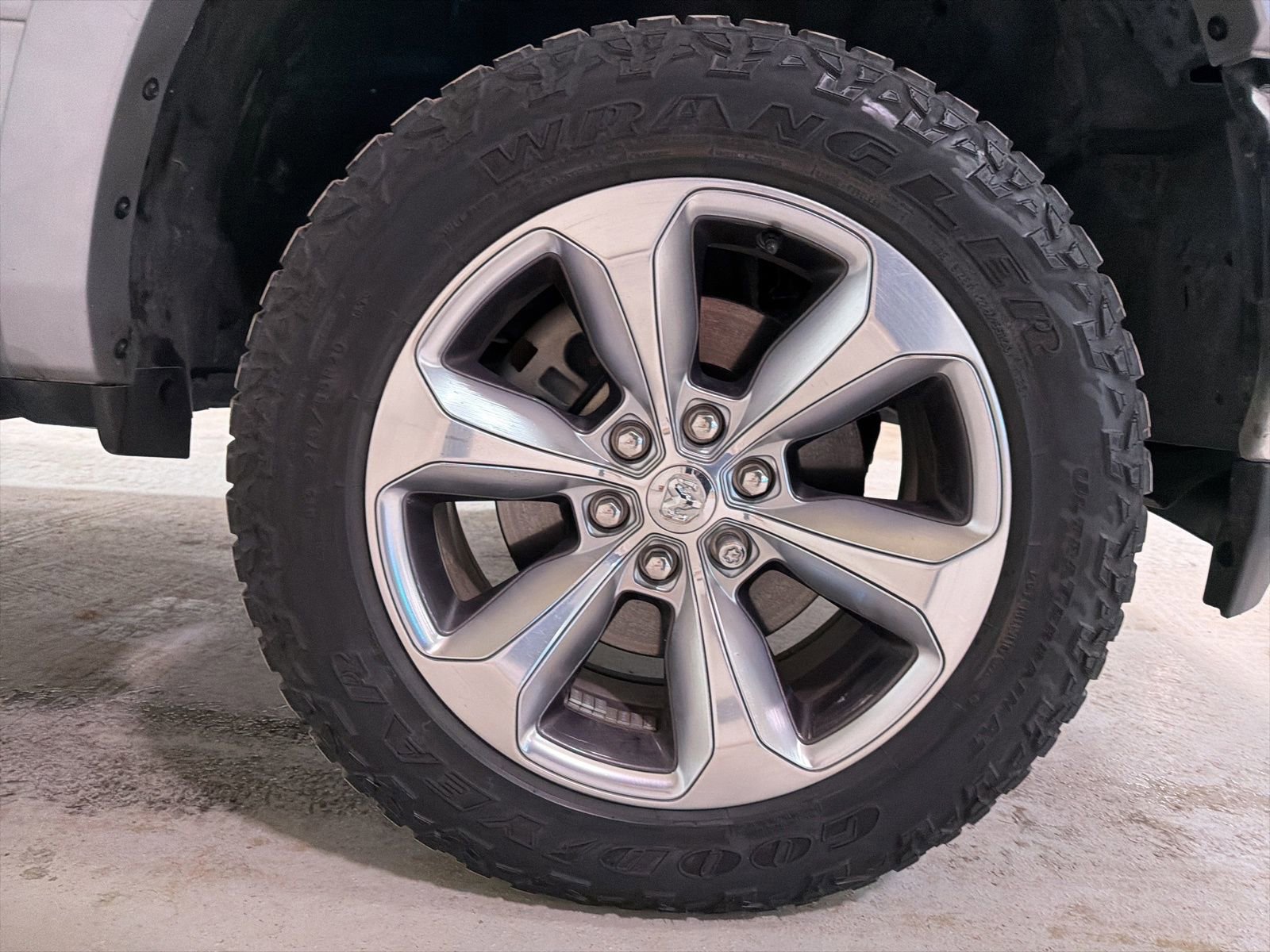 Used 2022 RAM 1500 Limited image 16