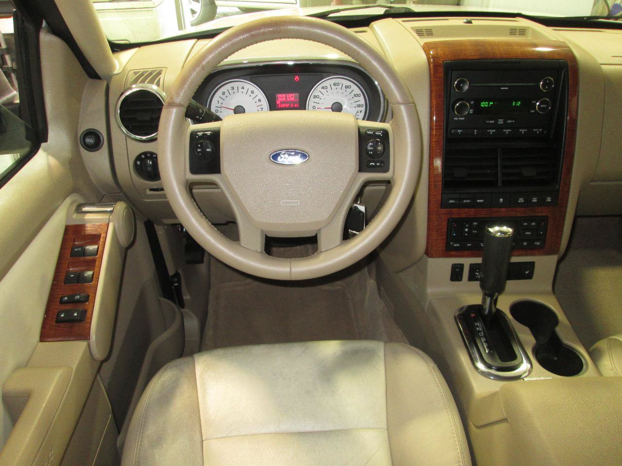 Used 2008 Ford Explorer Eddie Bauer AWD/4WD image 25