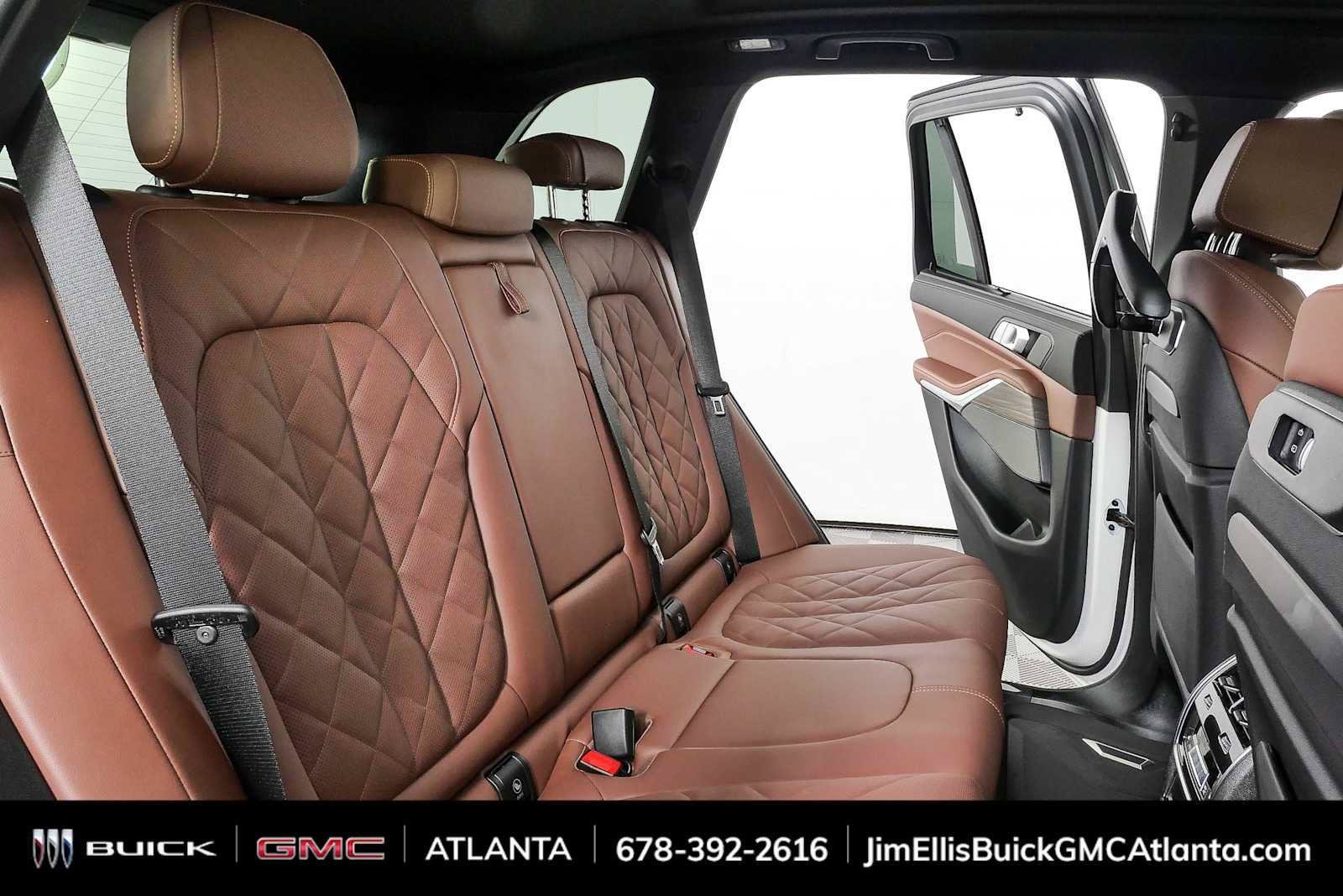 Used 2026 BMW X5 xDrive40i w/ Executive Package AWD/4WD image 22