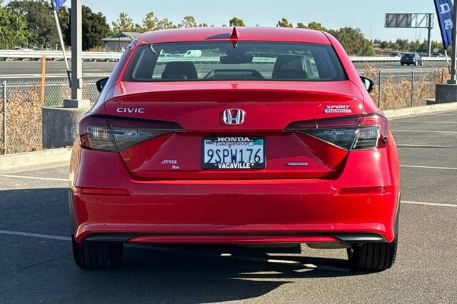 Certified 2025 Honda Civic Sport Touring image 5