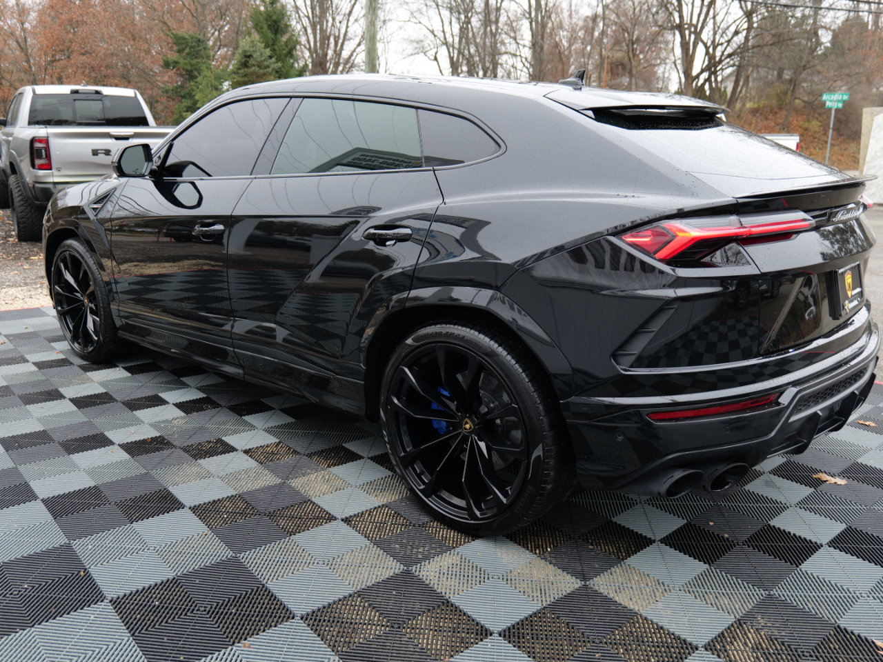 Used 2021 Lamborghini Urus image 72