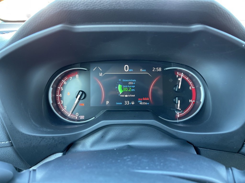 Used 2024 Toyota RAV4 LE image 9