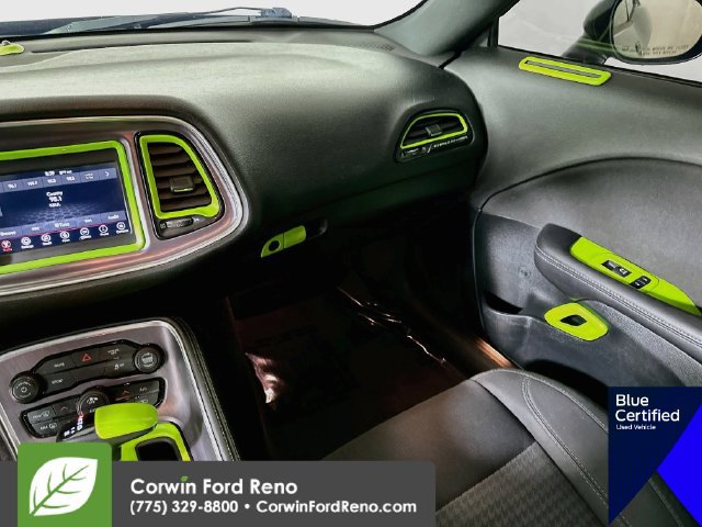 Used 2018 Dodge Challenger SXT RWD image 25