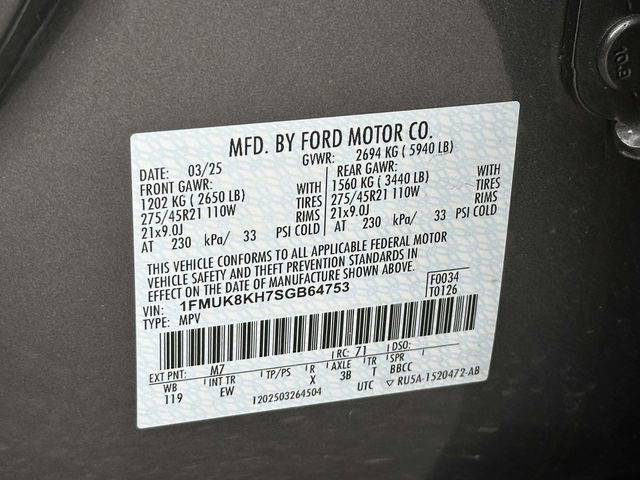 Used 2025 Ford Explorer ST-Line w/ ST-Line Street Pack AWD/4WD image 12