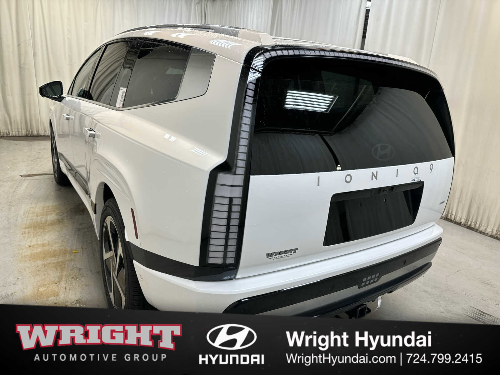 New 2026 Hyundai Ioniq 9 Calligraphy w/ Tow & Go Package image 4