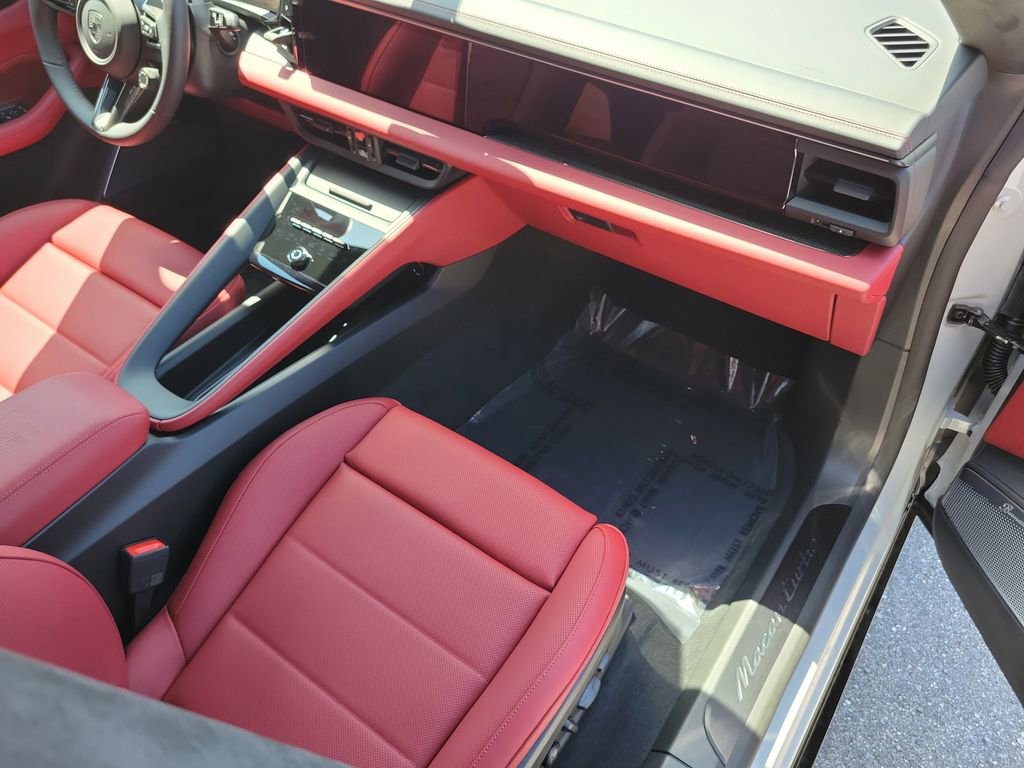 New 2026 Porsche Macan Turbo Electric AWD/4WD image 19