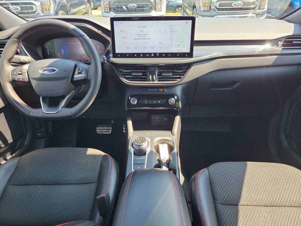 Certified 2023 Ford Escape ST-Line w/ Tech Pack #1 image 11
