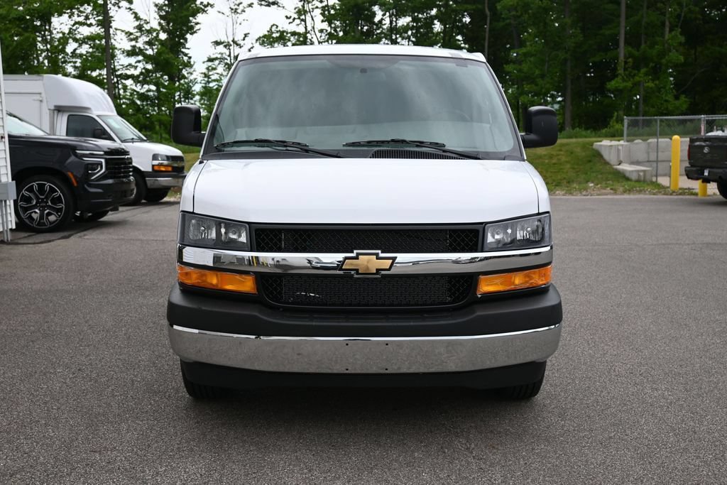 New 2026 Chevrolet Express 2500 Extended w/ Driver Convenience Package RWD image 2