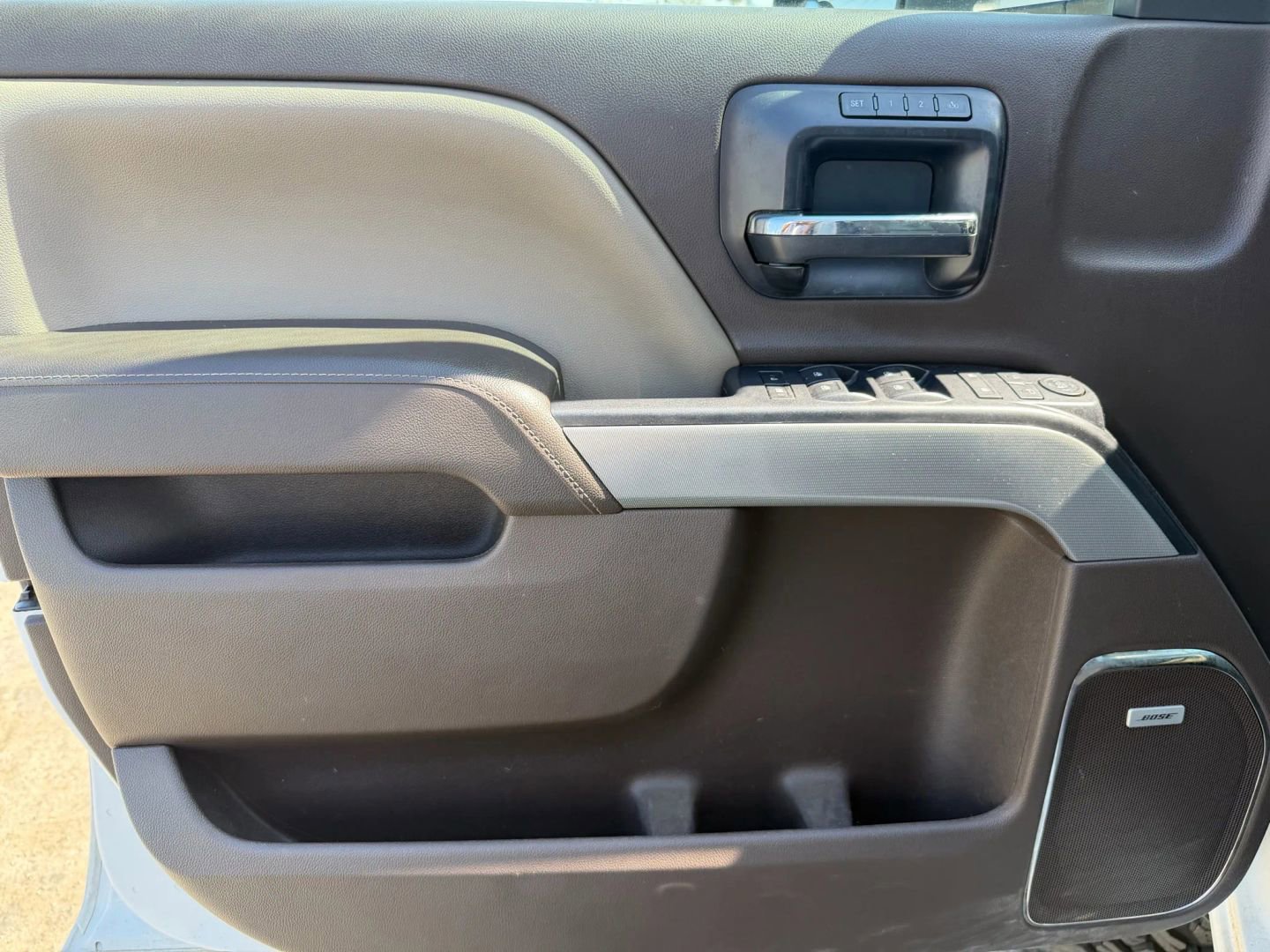 Used 2015 Chevrolet Silverado 2500 LTZ w/ Duramax Plus Package image 16