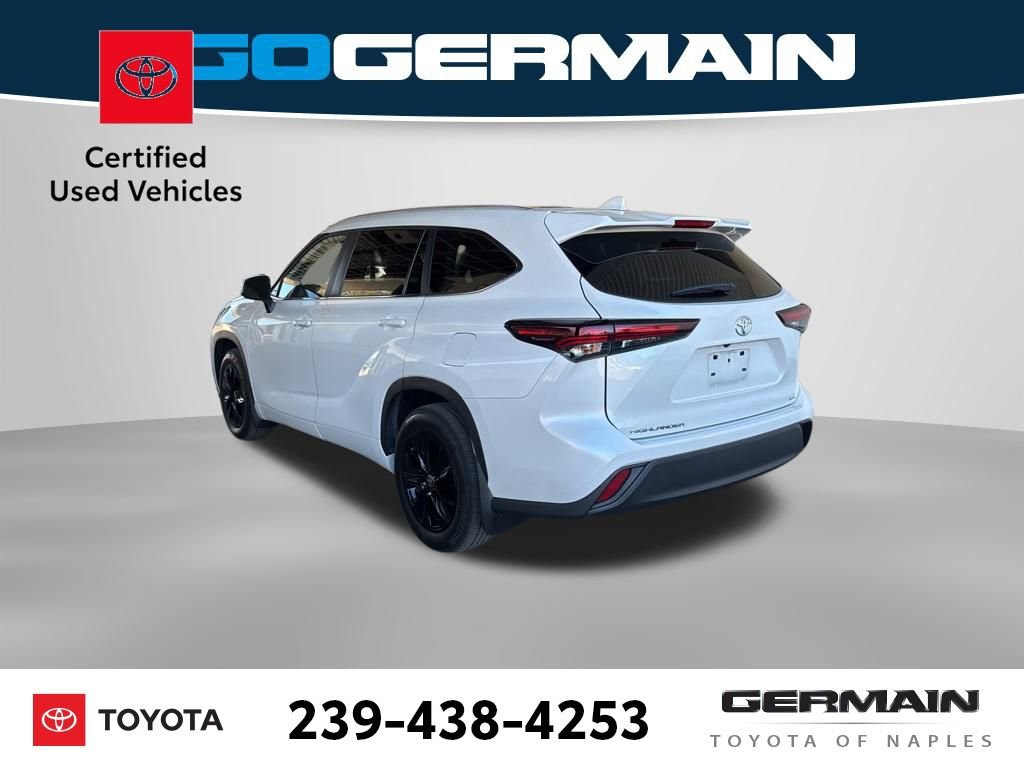 Certified 2025 Toyota Highlander XLE image 4