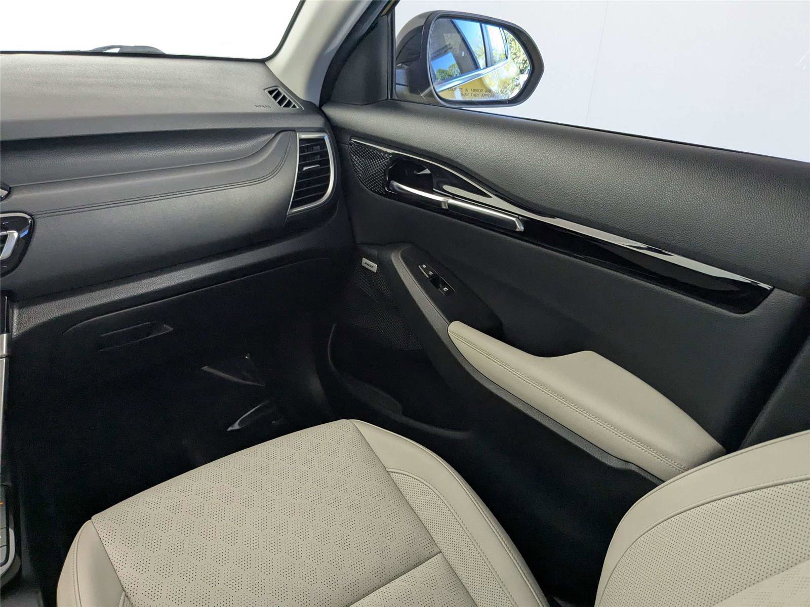 Used 2021 Kia Seltos SX image 40