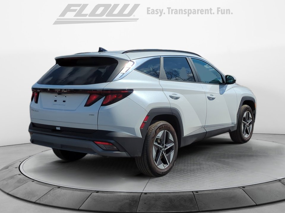 Certified 2025 Hyundai Tucson SEL image 9