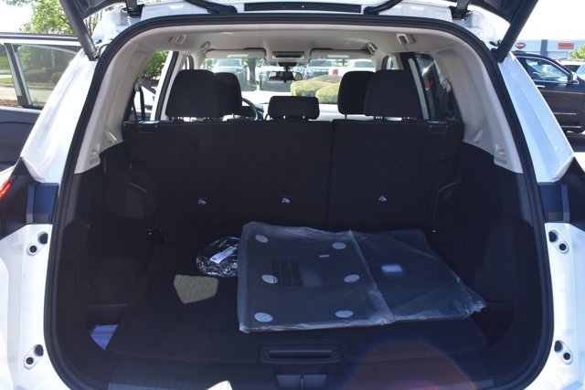 New 2026 Nissan Rogue SV FWD image 16