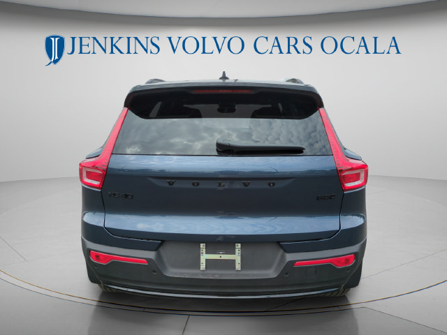 New 2026 Volvo XC40 B5 Ultra w/ Protection Package Premier AWD/4WD image 4