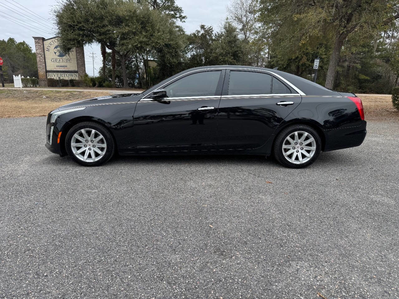 Used 2014 Cadillac CTS Luxury image 3
