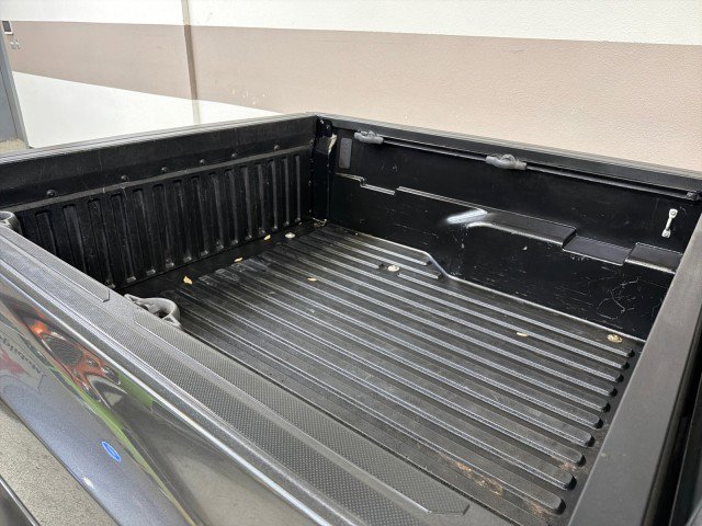 Used 2022 Toyota Tacoma SR5 w/ Technology Package image 76