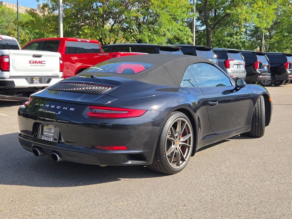 Used 2019 Porsche 911 Carrera S image 13