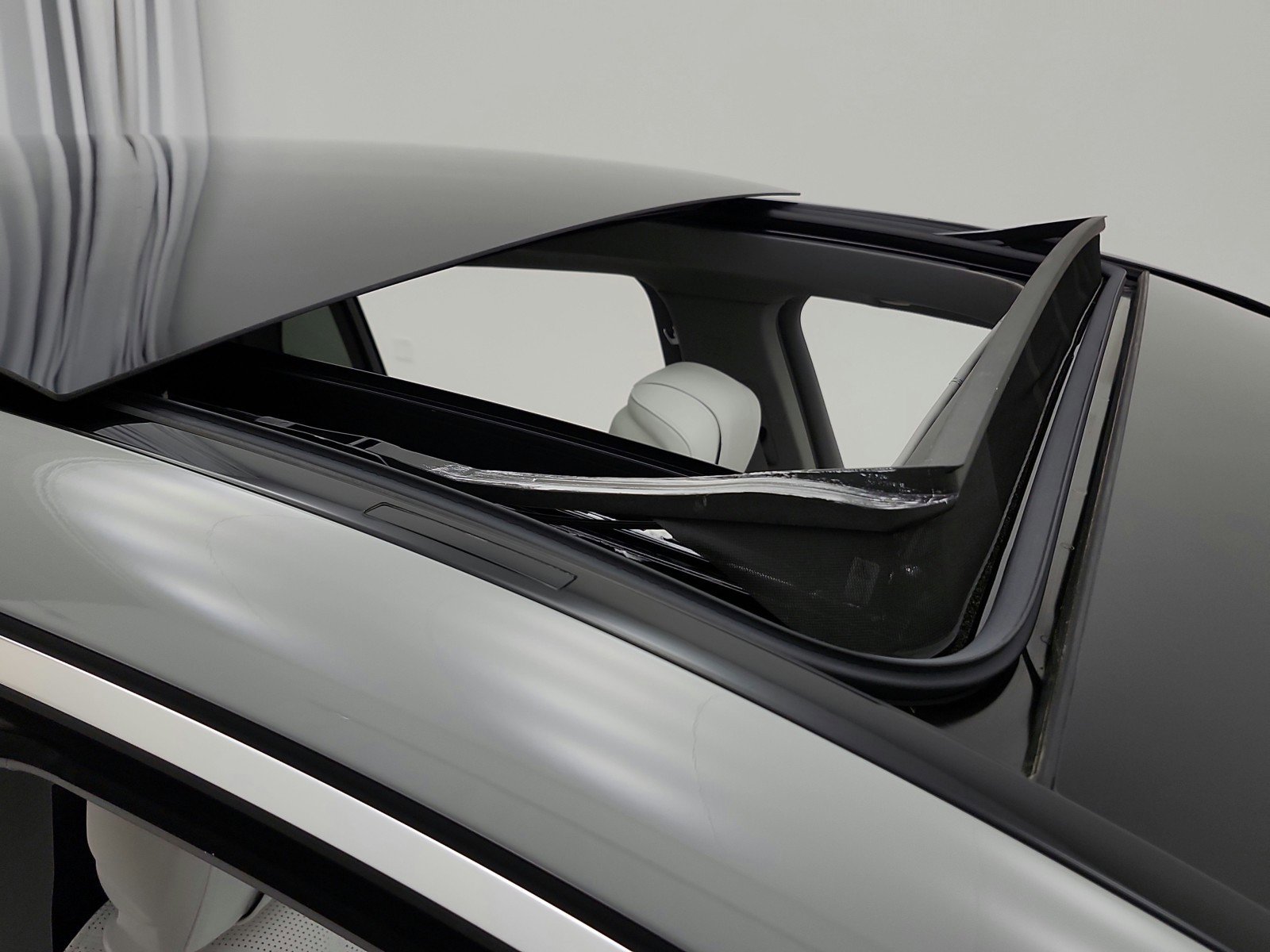 Certified 2024 Mercedes-Benz Maybach EQS 680 4MATIC image 22
