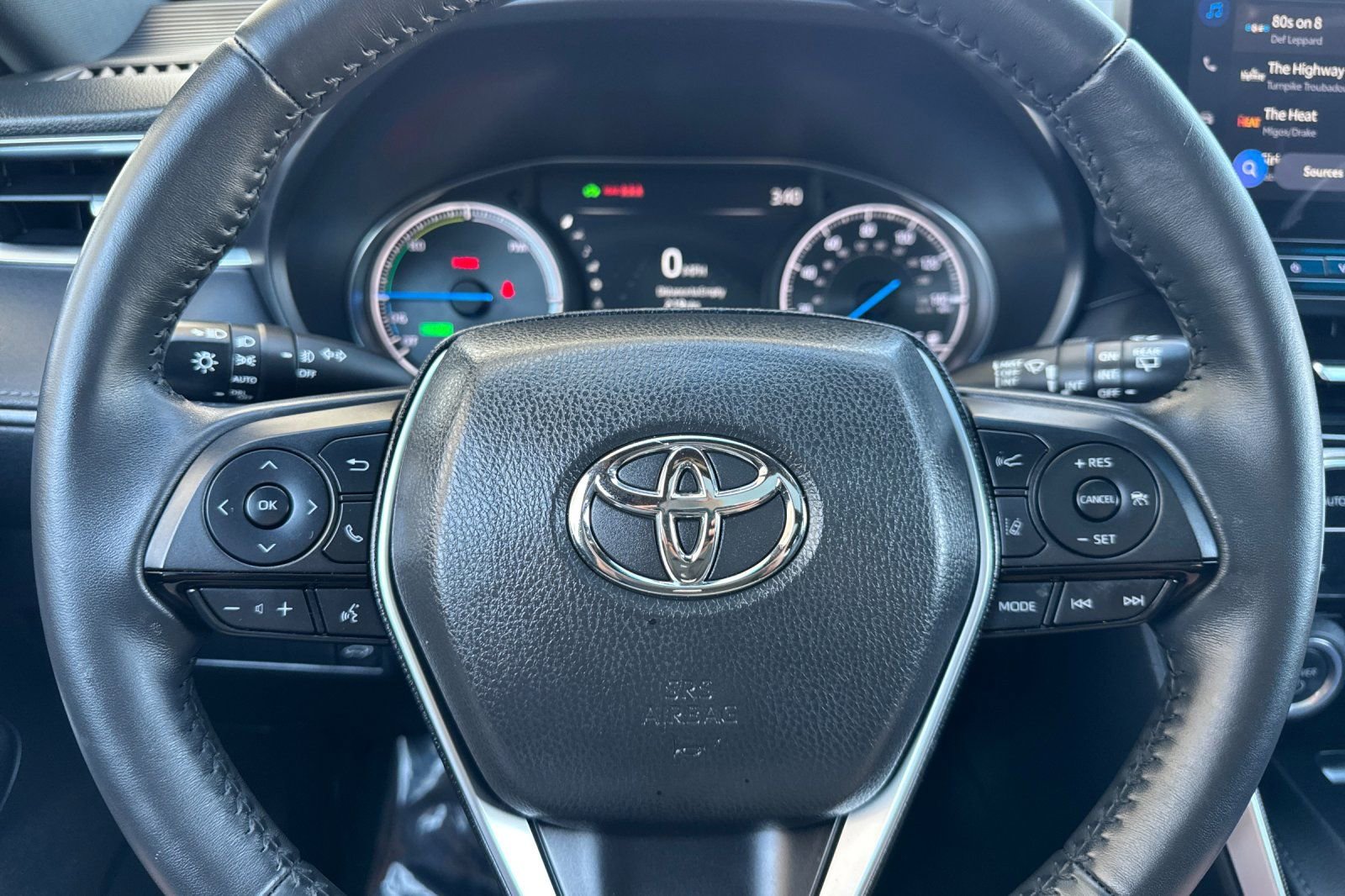 Used 2024 Toyota Venza Nightshade image 23