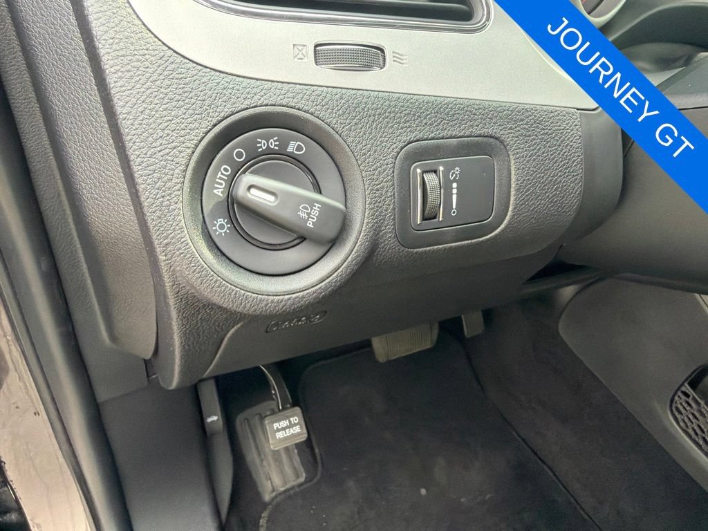 Used 2017 Dodge Journey GT AWD/4WD image 11