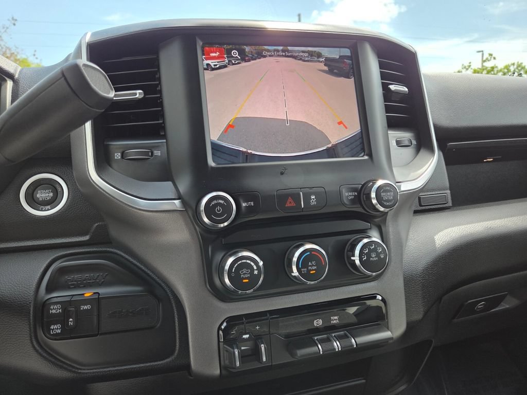 Used 2024 RAM 3500 Big Horn AWD/4WD image 30