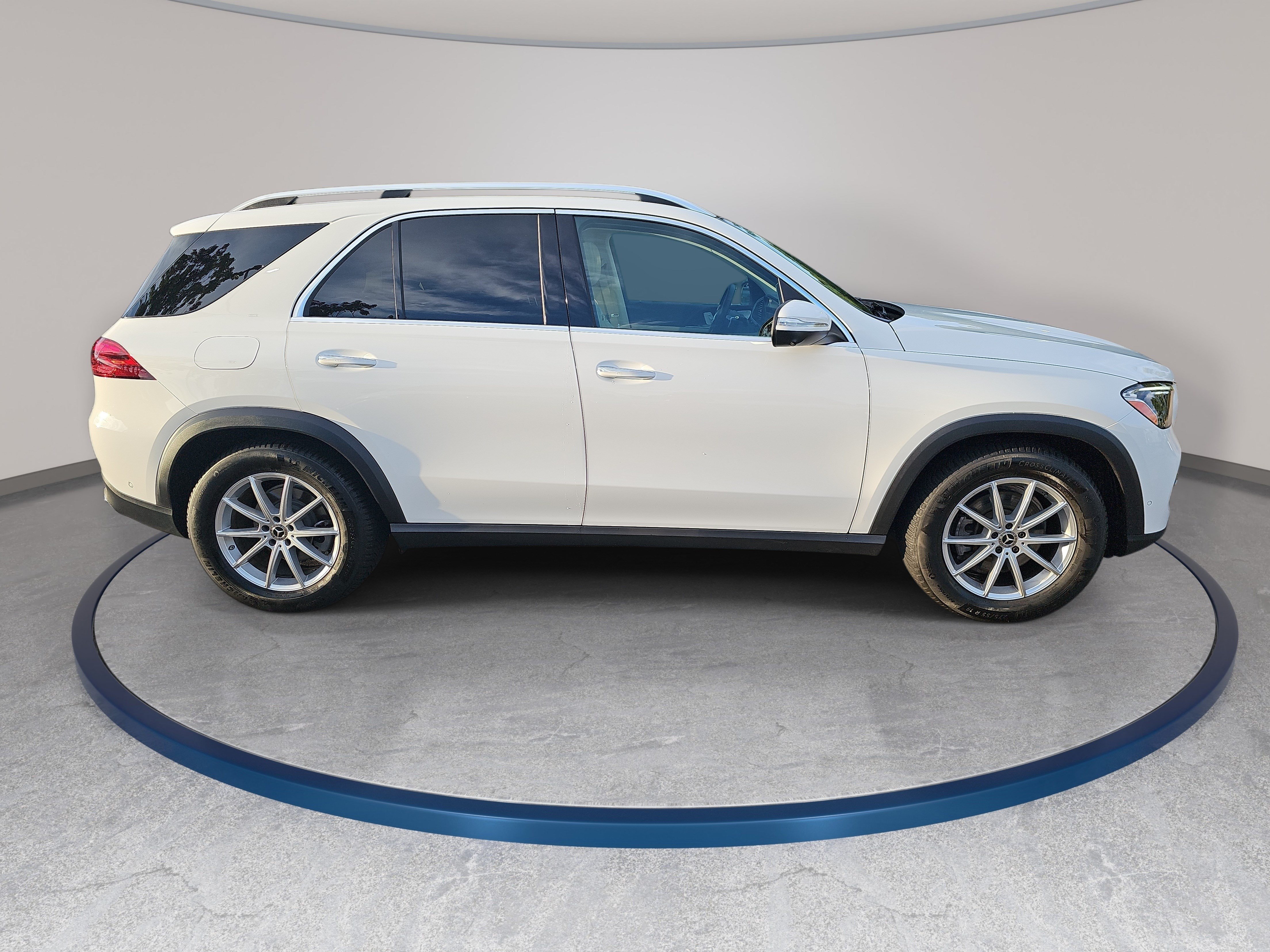 Used 2026 Mercedes-Benz GLE 350 4MATIC image 5