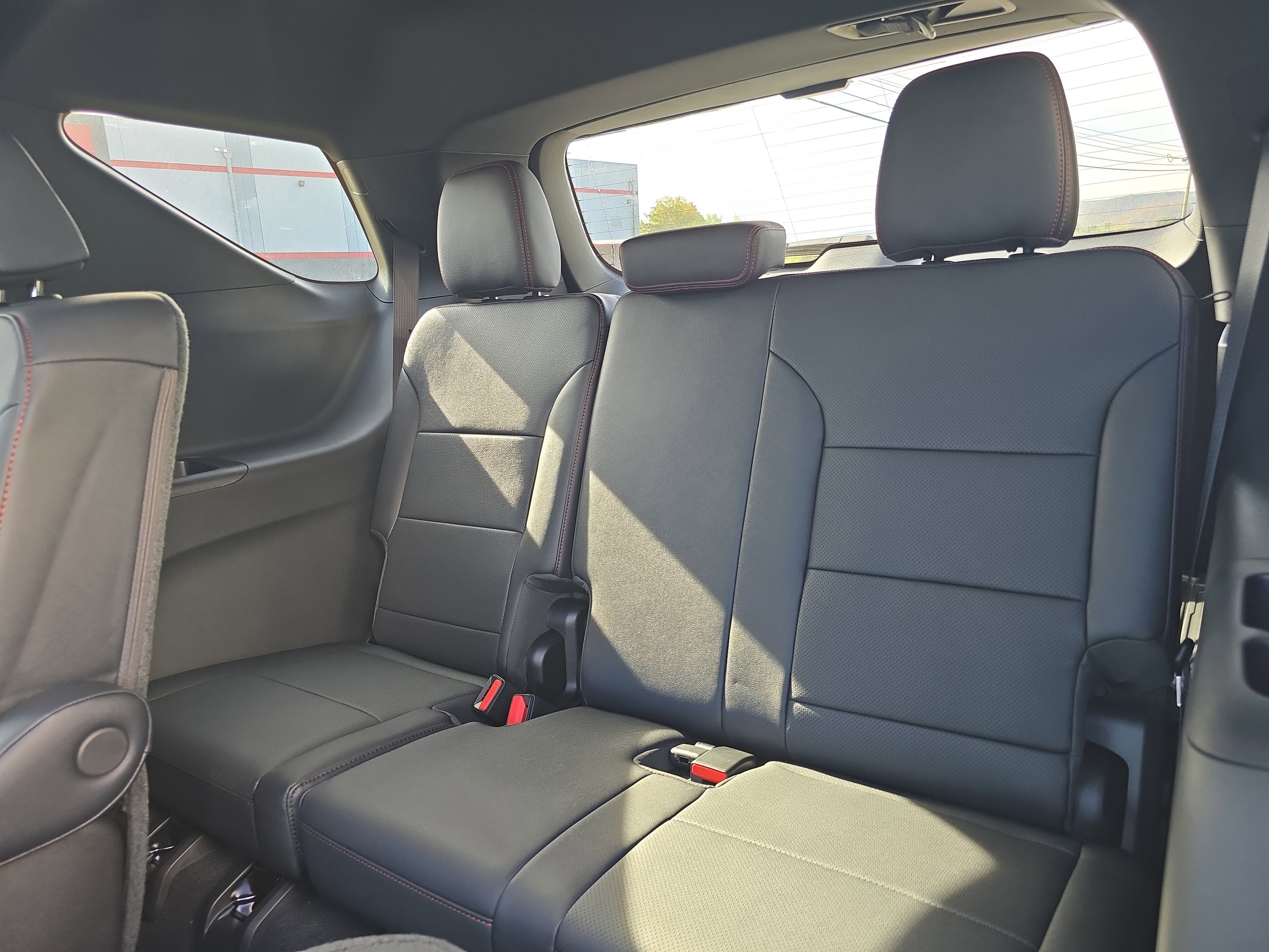 New 2026 Chevrolet Traverse Z71 w/ Enhanced Driving Package image 15