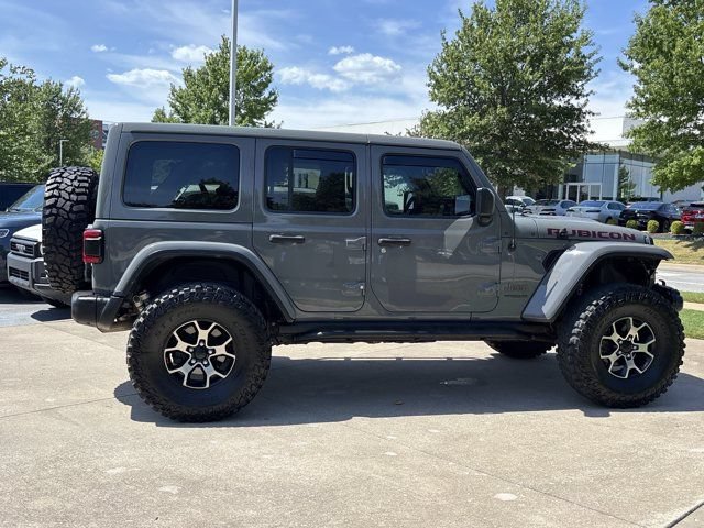 Used 2018 Jeep Wrangler Unlimited Rubicon w/ Dual Top Group AWD/4WD image 2