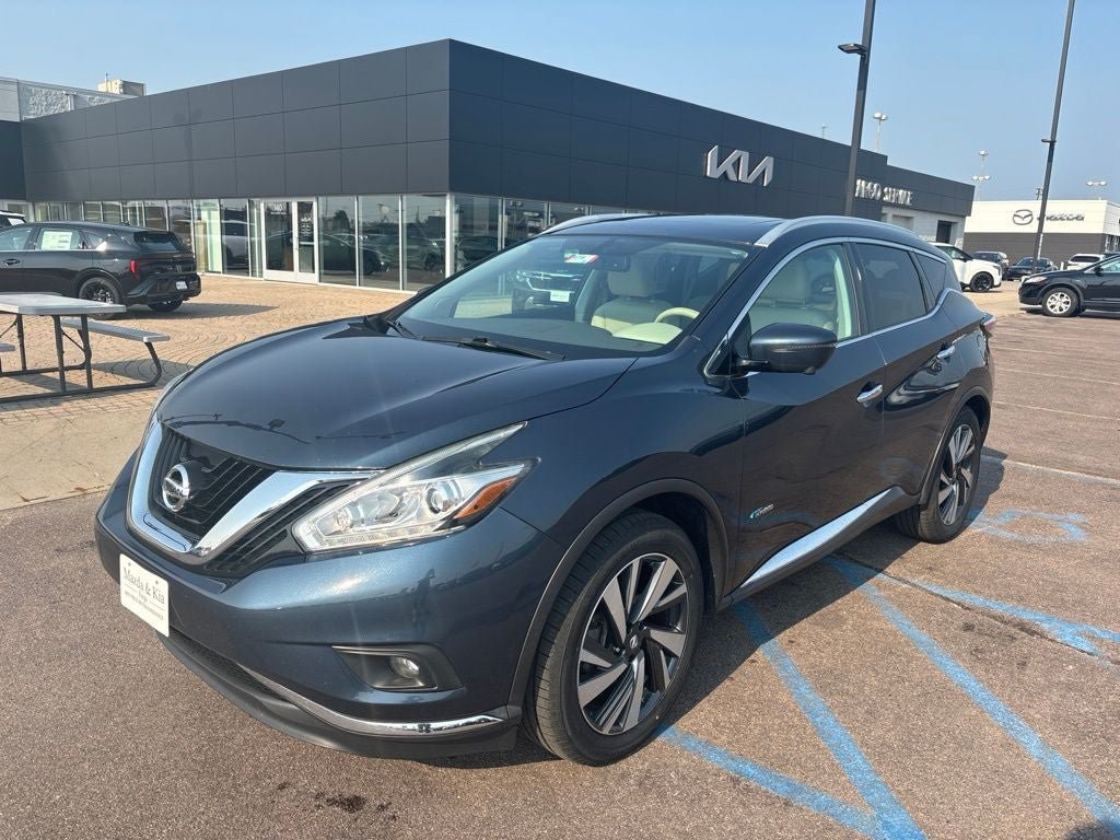 Used 2016 Nissan Murano Platinum w/ Platinum Technology Package FWD image 1